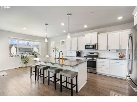 Kitchen - 8601 N Appleton St, Camas, WA 98607 photo 1 of 2