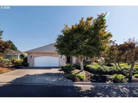 3982 NW Fall Creek Pl, Portland, OR 97229