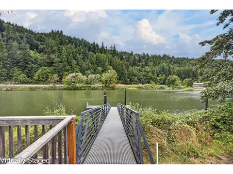 View/Area - 10213 Sweet Creek Rd, Mapleton, OR 97453 photo 2 of 11