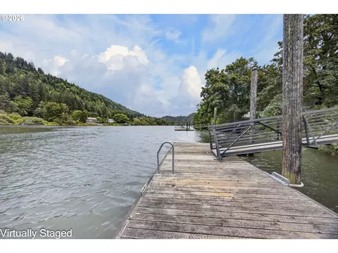 View/Area - 10213 Sweet Creek Rd, Mapleton, OR 97453 photo 6 of 11