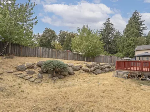 Exterior - 21754 NE Couch Ct, Gresham, OR 97030 photo 5 of 8