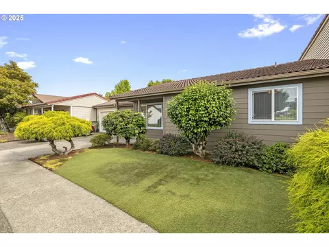 1609 Johnson Dr, Newberg, OR 97132