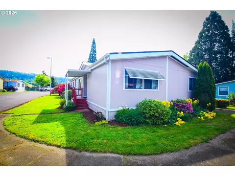 7918 SE King Rd #5, Milwaukie, OR 97222