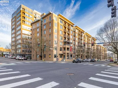 701 Columbia St #410, Vancouver, WA 98660