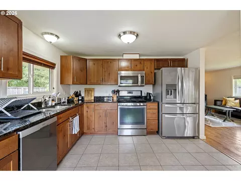 Kitchen - 2895 Ferry St, Eugene, OR 97405 photo 1 of 4