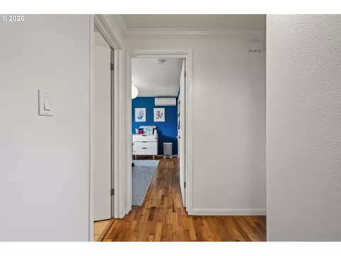 Entry Way - 2895 Ferry St, Eugene, OR 97405 photo 1 of 2