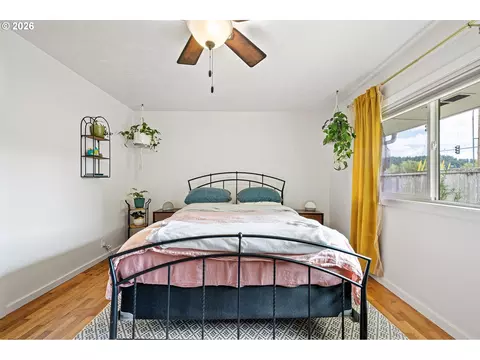 Bedroom - 2895 Ferry St, Eugene, OR 97405 photo 4 of 5