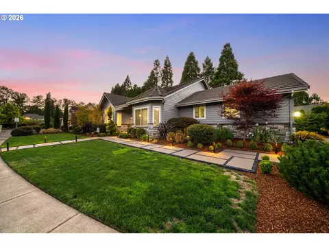 Exterior - 673 Shoreline Way, Eugene, OR 97401 photo 2 of 10