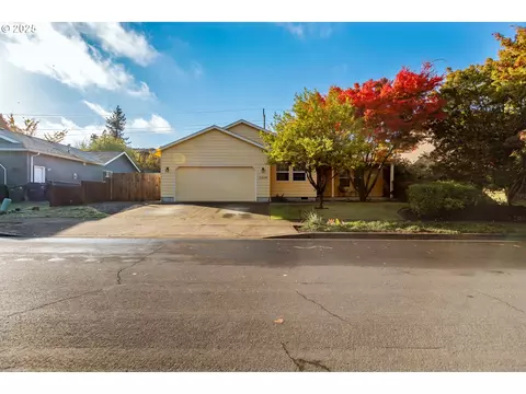 2446 Devon Ave, Eugene, OR 97408