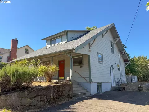 8761 SE Henderson St, Portland, OR 97266