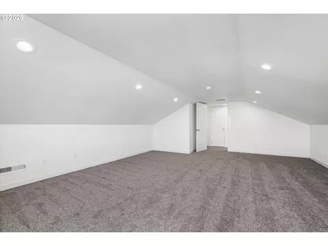 Other - 763 Boulder Loop, Creswell, OR 97426 photo 5 of 5