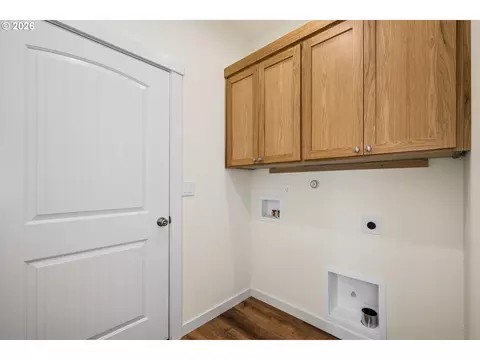 Other - 763 Boulder Loop, Creswell, OR 97426 photo 3 of 5