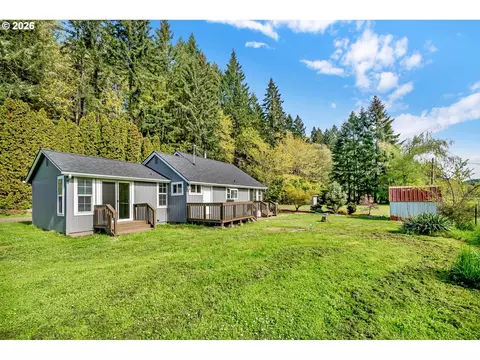 Exterior - 24022 Alpine Rd, Monroe, OR 97456 photo 1 of 8