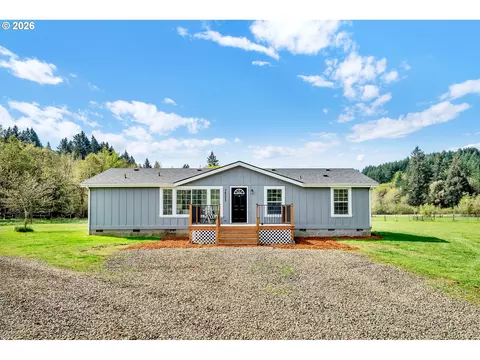 Exterior - 24022 Alpine Rd, Monroe, OR 97456 photo 4 of 8
