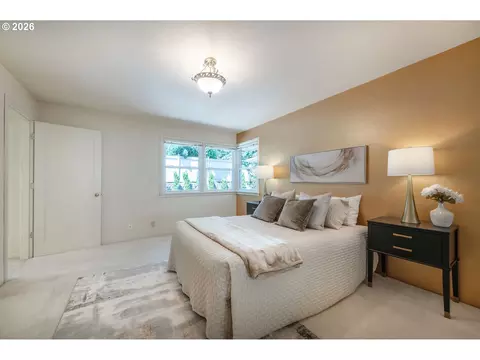 Bedroom - 2196 Olive St, Eugene, OR 97405 photo 1 of 4