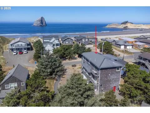33585 Shore Dr, Pacific City, OR 97135