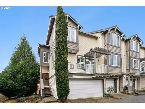 13800 SW Scholls Ferry Rd #101, Beaverton, OR 97007