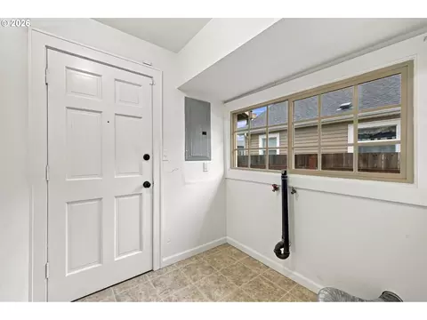Other - 352 W M St, Springfield, OR 97477 photo 6 of 10