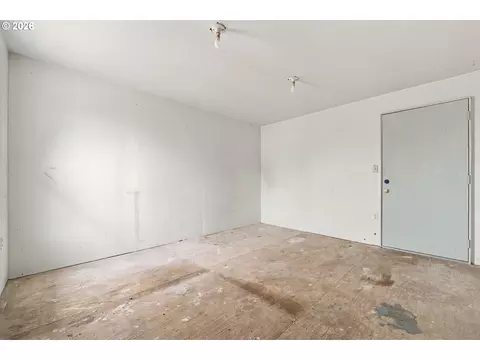 Other - 352 W M St, Springfield, OR 97477 photo 9 of 10