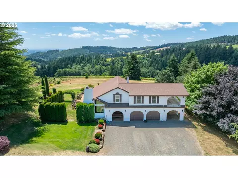 17120 NE Fairview Dr, Dundee, OR 97115