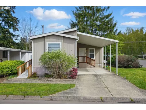 13640 SE Highway 212 #1, Clackamas, OR 97015