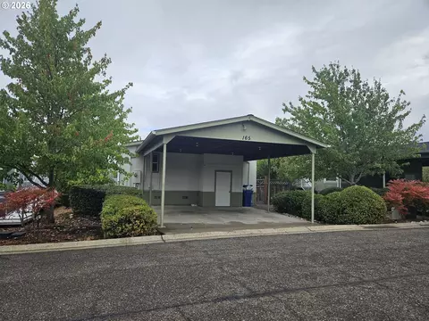 165 Green Vista Ln, Roseburg, OR 97471