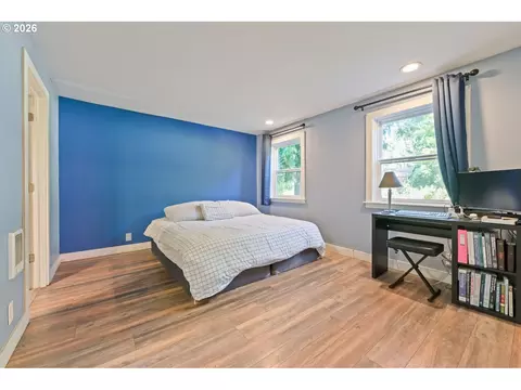 Bedroom - 5717 SE Salquist Rd, Gresham, OR 97080 photo 1 of 3