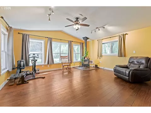 Living - 5717 SE Salquist Rd, Gresham, OR 97080 photo 1 of 3