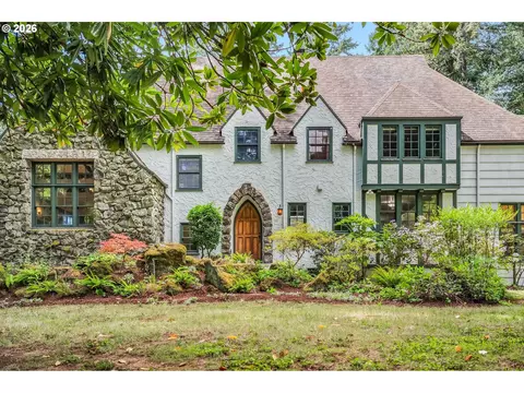 920 Fairway Rd, Lake Oswego, OR 97034
