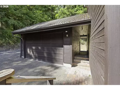 Exterior - 601 N 2nd St, Drain, OR 97435 photo 13 of 13
