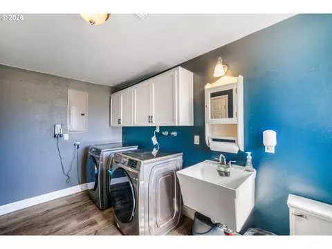 Other - 276 Knight Ave, Eugene, OR 97404 photo 2 of 8