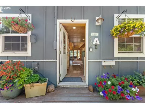 903 S Mcloughlin Blvd #905 A, Oregon City, OR 97045