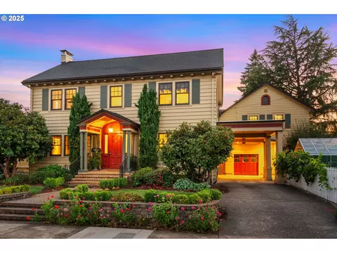 828 Calapooia St, Albany, OR 97321