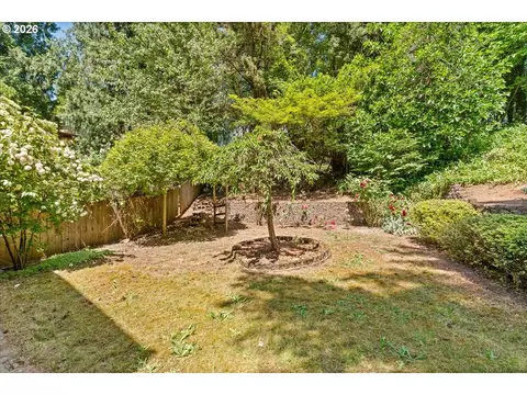 Exterior - 36440 Orr Cir, Sandy, OR 97055 photo 10 of 10