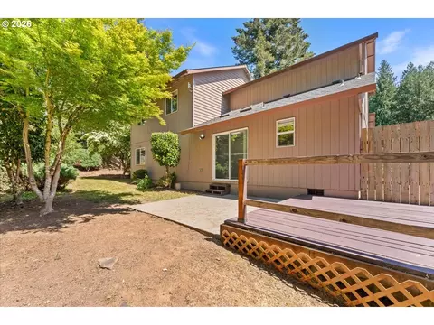Exterior - 36440 Orr Cir, Sandy, OR 97055 photo 7 of 10