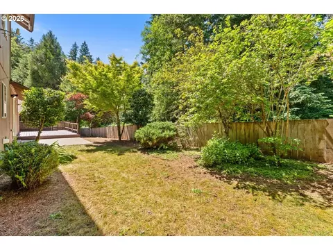 Exterior - 36440 Orr Cir, Sandy, OR 97055 photo 5 of 10