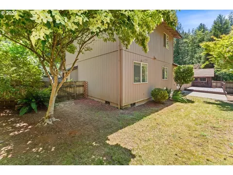Exterior - 36440 Orr Cir, Sandy, OR 97055 photo 9 of 10