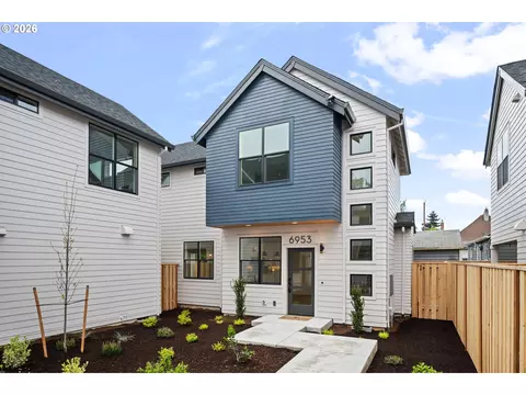 6953 N Burr Ave, Portland, OR 97203