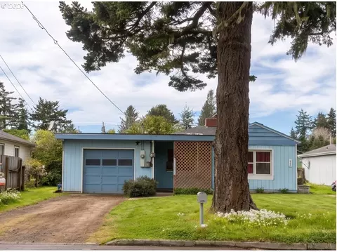 490 N Cammann St, Coos Bay, OR 97420