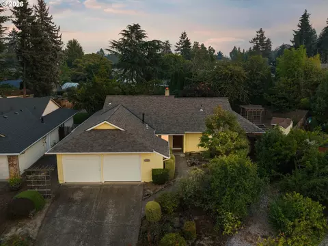 19330 SW Clarion Ct, Beaverton, OR 97003