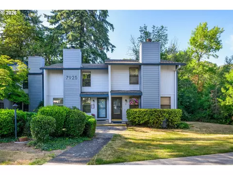 7925 SW Fanno Creek Dr #6, Tigard, OR 97224
