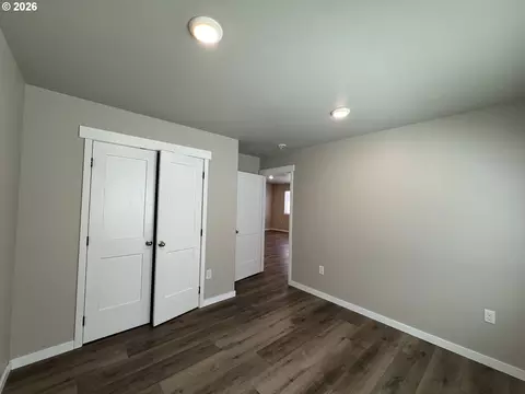 Bedroom - 1268 SW 12th St, Pendleton, OR 97801 photo 4 of 6