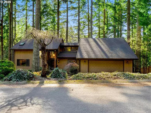 19174 SE Debora Dr, Damascus, OR 97089