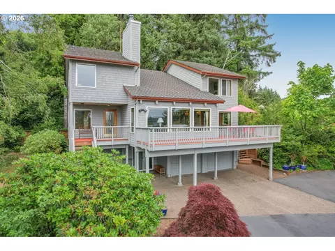 1075 SE Spruce Way, Newport, OR 97365