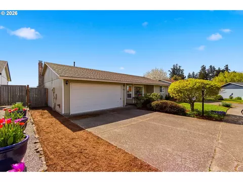 1365 SE Duke Dr, Hillsboro, OR 97123