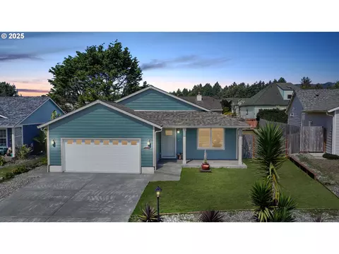 96408 Oceanside Dr, Brookings, OR 97415
