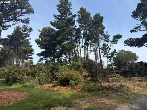 0 22nd St SW, Bandon, OR 97411