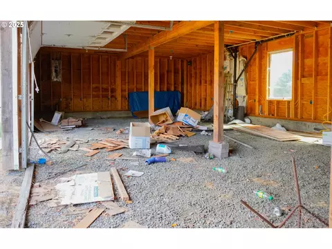 Other - 815 E Ave, Powers, OR 97466 photo 11 of 13