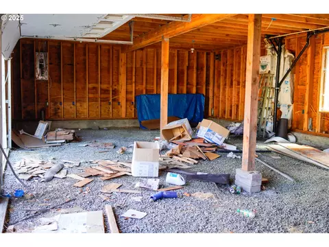 Other - 815 E Ave, Powers, OR 97466 photo 9 of 13