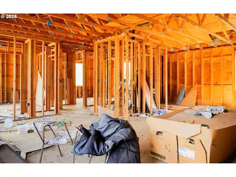 Other - 815 E Ave, Powers, OR 97466 photo 3 of 13